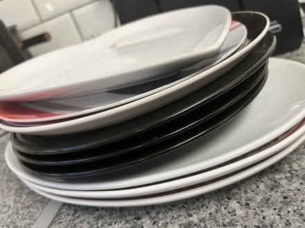 Photo of free Various plates/side plates/bowls (Leeds. LS9) #4