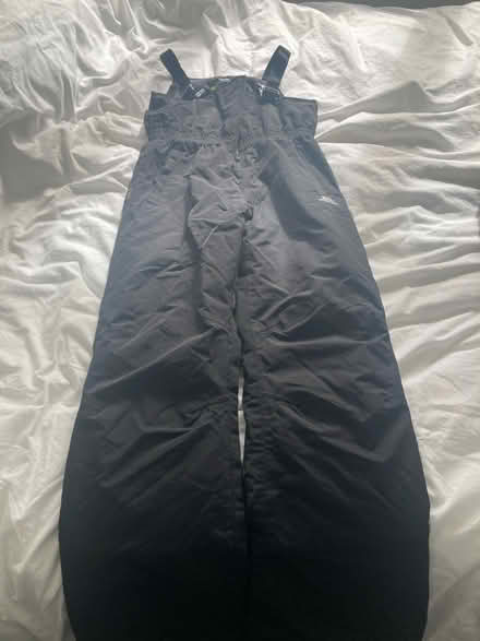 Photo of free Black dungaree salopettes age 11-12 (Gwaelod-y-Garth (CF15)) #2