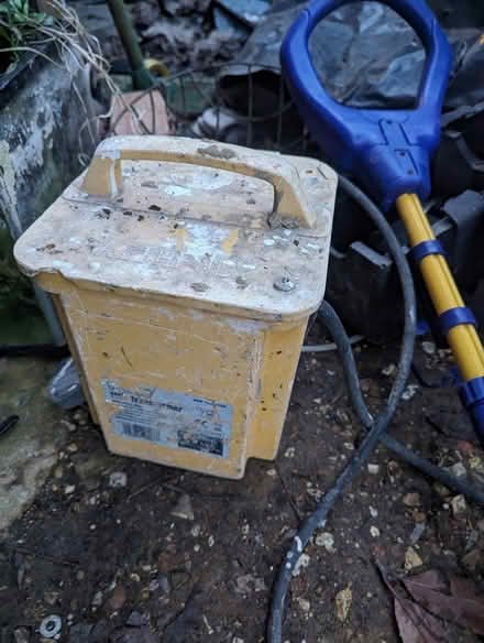 Photo of free Electrical power to repair (SG2) #1