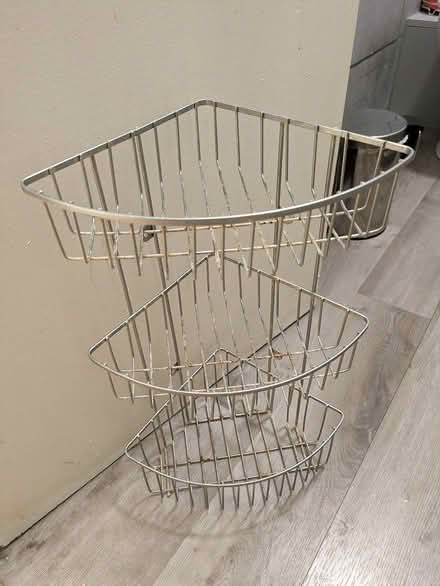 Photo of free Bathroom Storage Set / Accessories (E17) #4