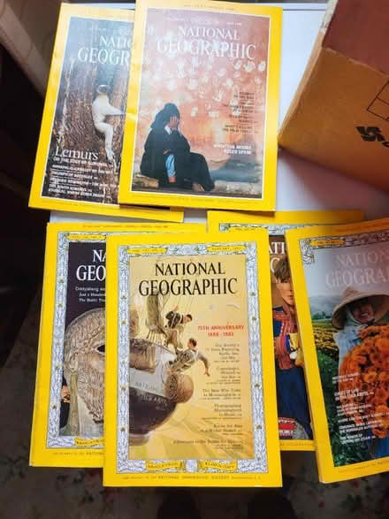 Photo of free National geographic magazines (Kilsyth) #1