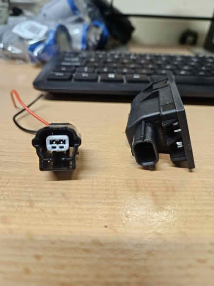 Photo of free Nissan Lights (BS16) #3