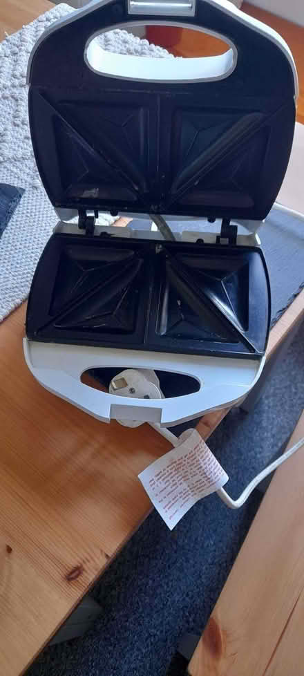 Photo of free Small Sandwich Toaster (M&S) (Pantymwyn CH7) #2