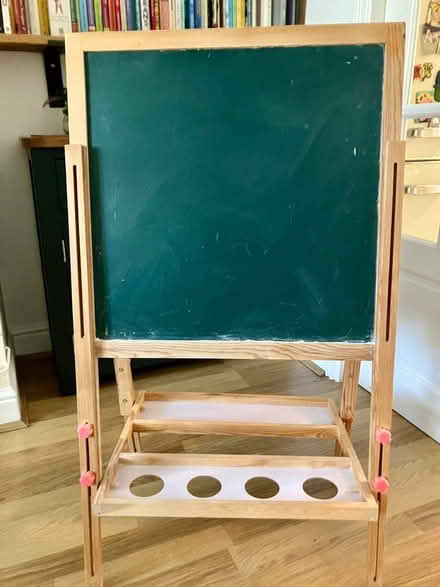 Photo of free Child’s easel chalk board (Bishop’s Stortford) #1