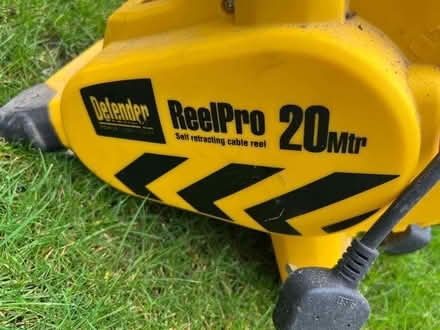 Photo of free 20m Auto-retractable Extension Lead (Oakham LE15) #2