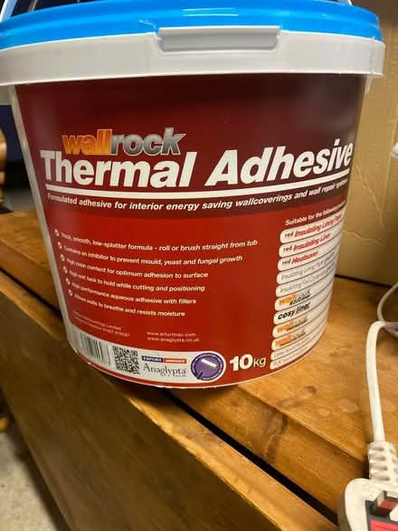 Photo of free Thermal wallpaper adhesive (Belper, DE56) #1