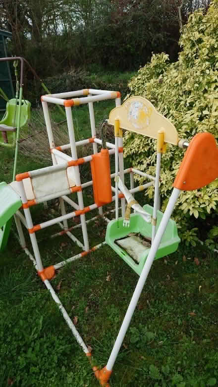 Photo of free Todler swings (East peckham (TN12)) #1