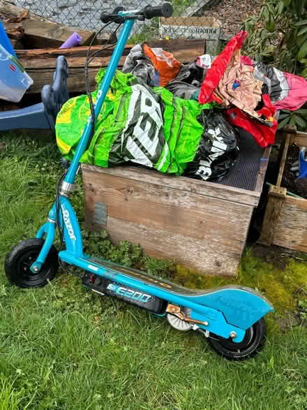 Photo of free Razor electrical scooter (Hillsboro) #1
