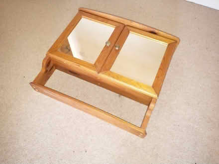 Photo of free Bathroom cabinet (HR2 Redhill) #1