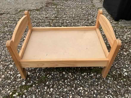 Photo of free Dolly's bed (St Ann's Wells Gardens area BN3) #1