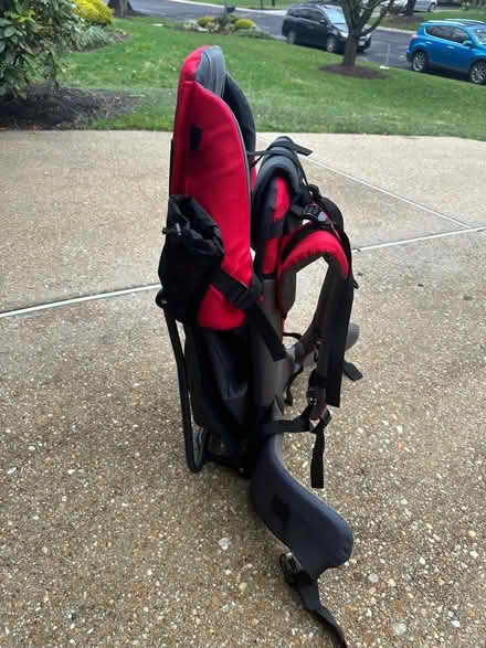 Photo of free Baby hiking carrier (Potomac) #1