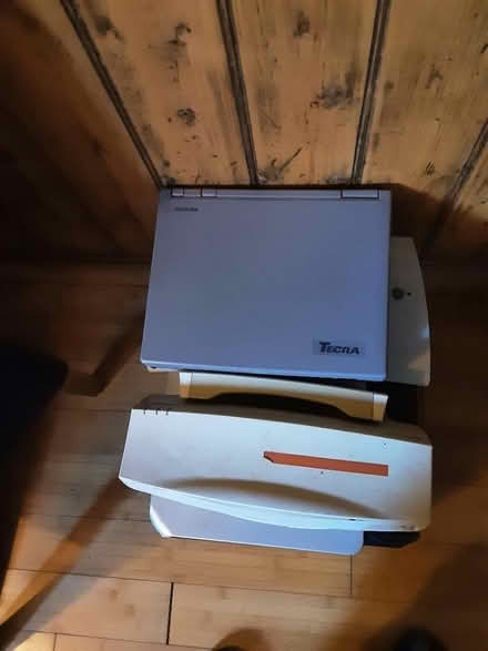 Photo of free Old computer equip (SN1 old town swindon) #1