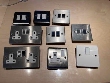 Photo of free Electrical switches and sockets (Thundridge SG12) #1