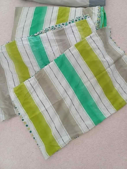 Photo of free Ikea Duvet 180x220 and 3 set sheets (E16) #3