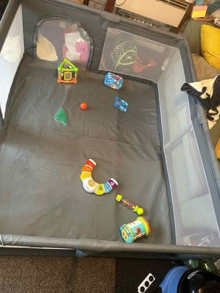 Photo of free Play pen (Ab) #1