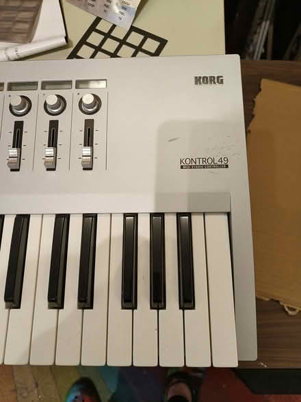 Photo of free Korg midi *broken (Earlswood RH1) #2