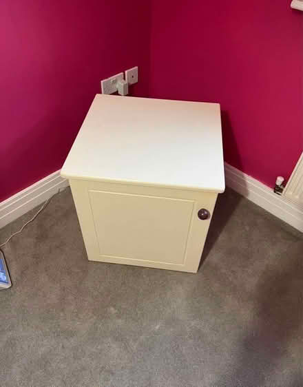 Photo of free Bedside table (RG4) #1