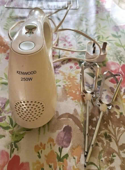 Photo of free Hand mixer, dishes and containers (EH6 Leith) #4