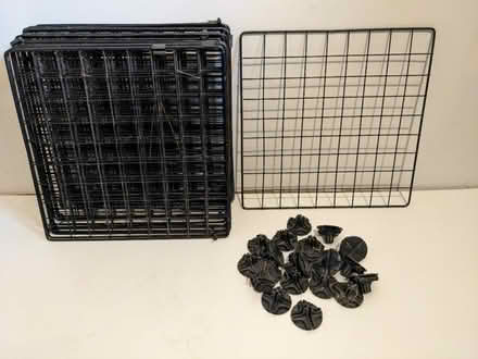 Photo of free C&C cage for guinea pigs. 20 panels 14" sq (Ranmoor S10) #1