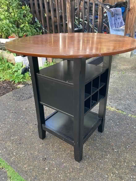 Photo of free Tall round table (North Oakland near Emeryville) #2