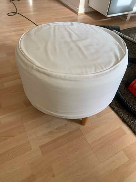 Photo of free Footstool (Luton LU3) #1