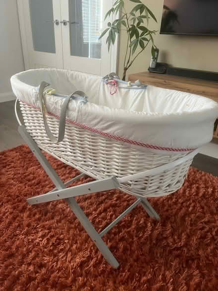 Photo of free Moses basket (Sidcup) #1