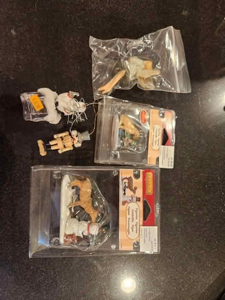 Photo of free ornaments/decorations (West Concord MA) #2