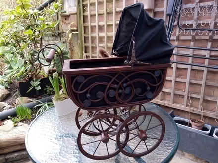 Photo of free Antique style doll's pram (Rugby CV22) #1
