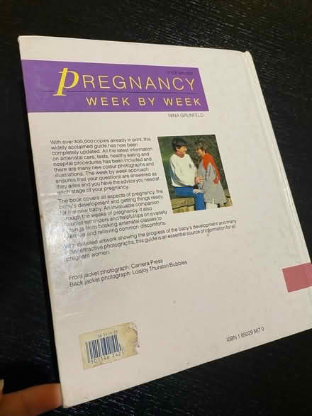 Photo of free Pregnancy week by week book (B44) #2