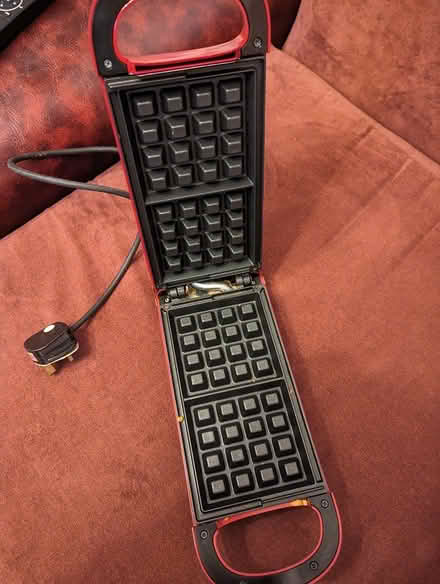 Photo of free Waffle maker (Chorlton, M21) #1