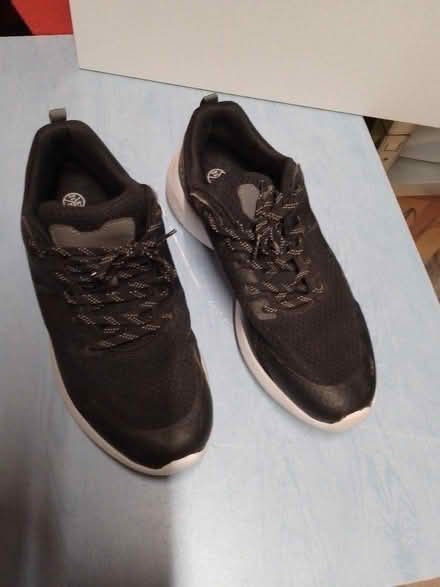 Photo of free Golf shoes - men's size 7.5 (Anstey LE7) #4