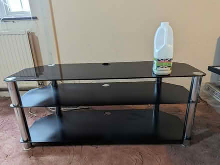 Photo of free Glass TV stand (Kings Langley WD4) #3