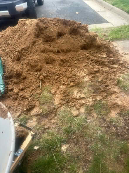 Photo of free Screened Fill Dirt (Reston) #1