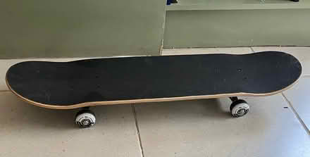 Photo of free Skateboard (SW19) #1