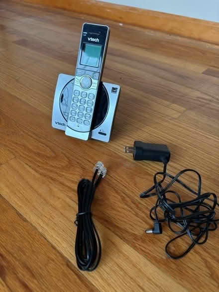 Photo of free Cordless telephone (Near County Farm and Stearns) #1