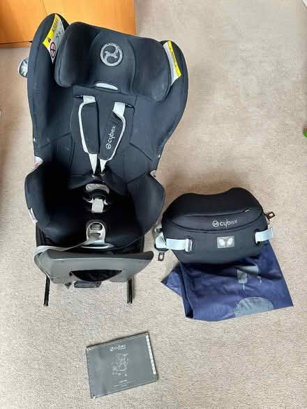 Photo of free Child’s car seat - Cybex Sirona (Buckstone EH10) #2