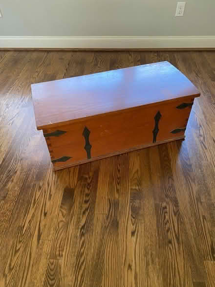 Photo of free Chest (WC / Exton) #1