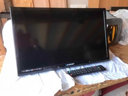 Photo of free TV flat screen (Paley Street SL6) #1