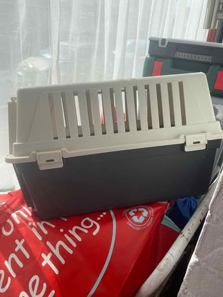 Photo of free Small cat basket (East Ham E6) #2