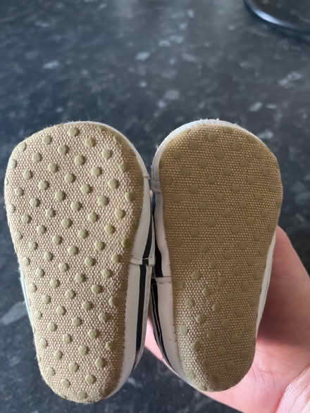Photo of free baby shoes (Surrey docks farm) #3