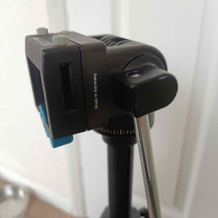 Photo of free Camera tripod (Haldens AL7) #1