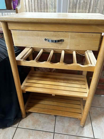 Photo of free Standalone kitchen unit (HP22) #2