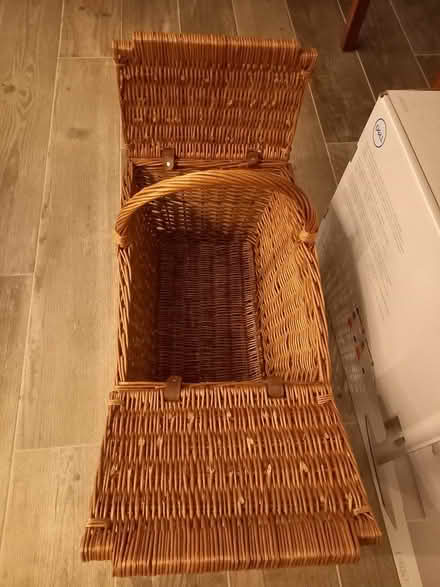 Photo of free Picnic basket (SM4) #1