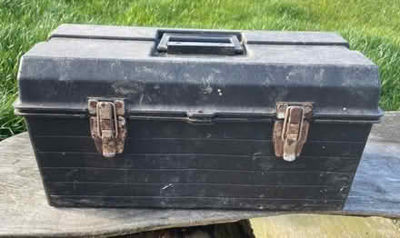 Photo of free Old but serviceable toolbox (Welland WR13) #2