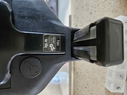 Photo of free Thule Roofbars (Roffey) #3