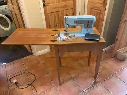 Photo of free Sewing machine (SS15) #1