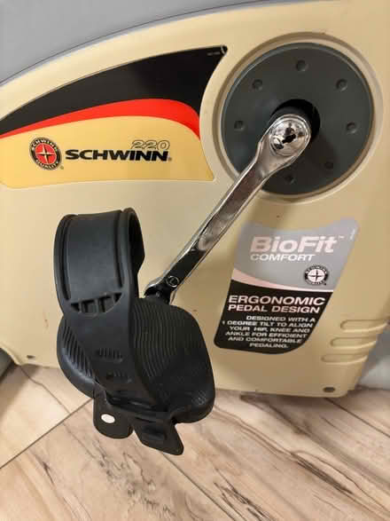 Photo of free exercise bike (Skokie) #2