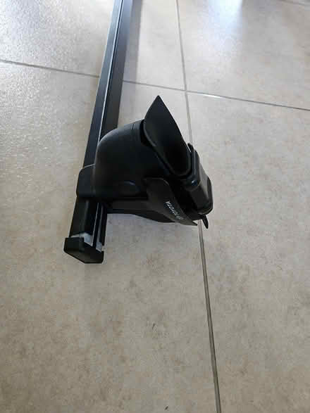Photo of free Thule Roofbars (Roffey) #1