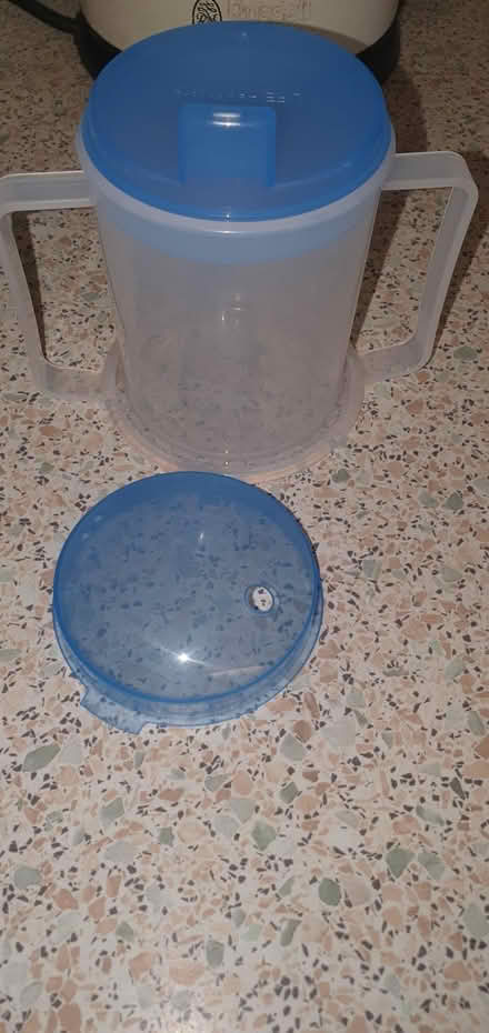 Photo of free 2 handled cup,ideal for elderly etc.. (Rugeley WS15) #2