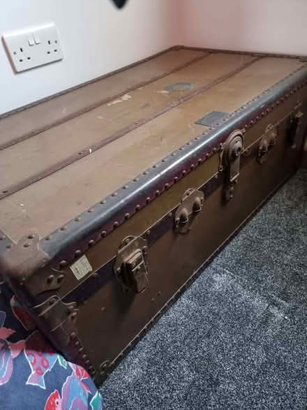Photo of free trunk (Nyetimber PO21) #3
